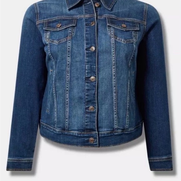 torrid Jackets & Blazers - Torrid Denim Fitted Trucker Jacket kalahari
